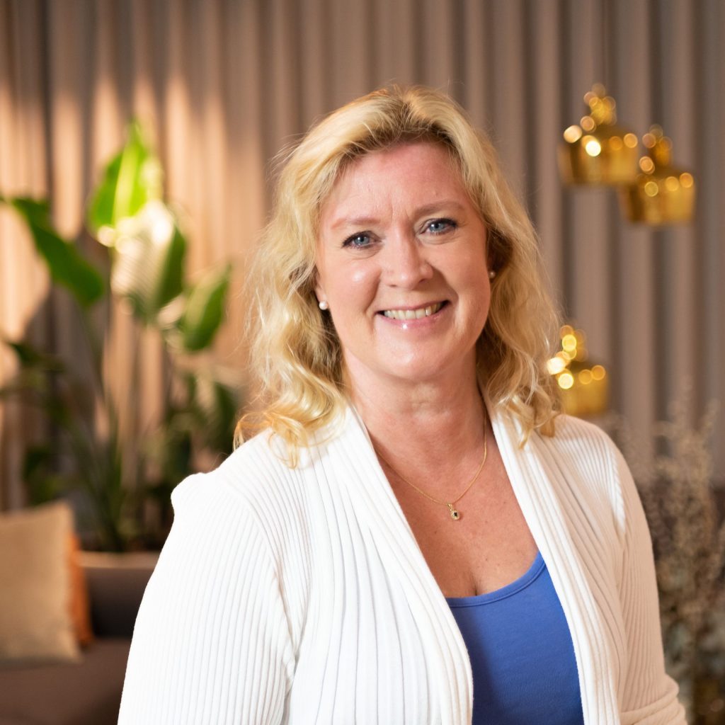 charlotte ceder - site manager